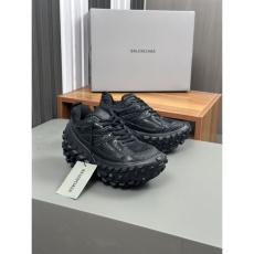 Balenciaga Low Shoes